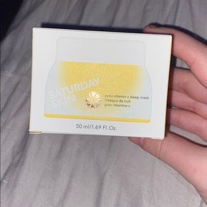Saturday Skin yuzu vitamin c sleeping mask